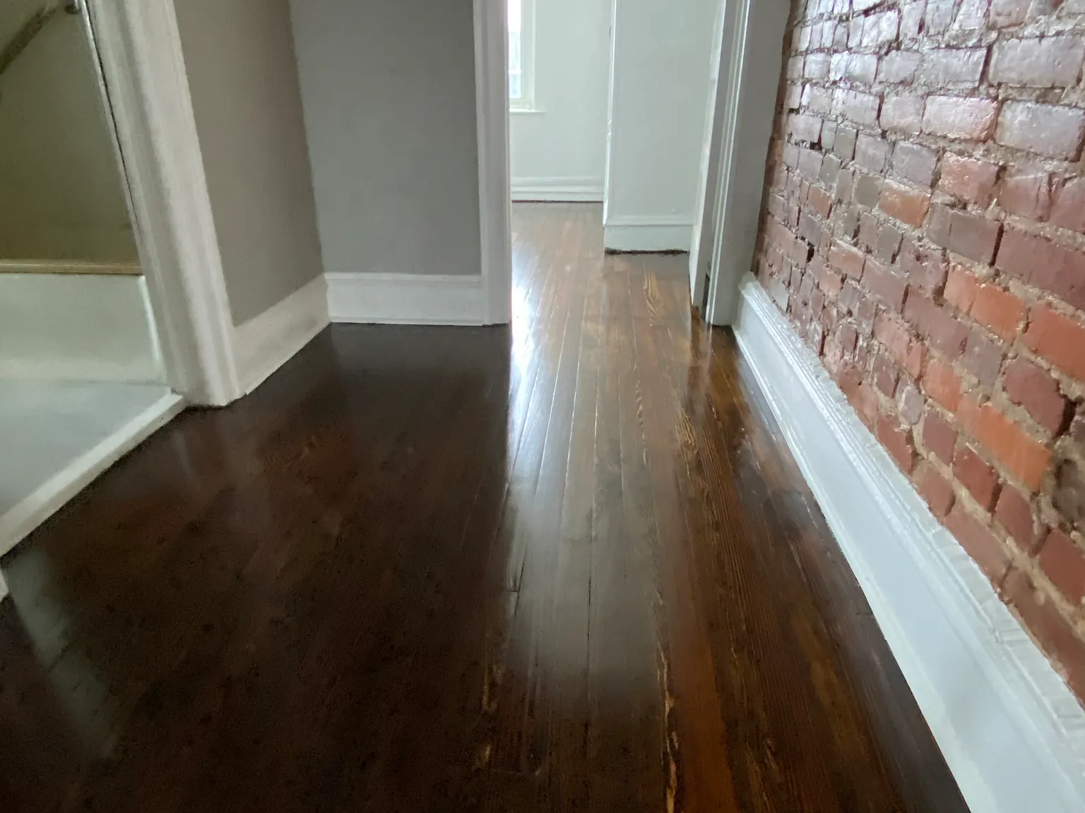 3 bed, 1290 sqft, $2,100 — Photo 4