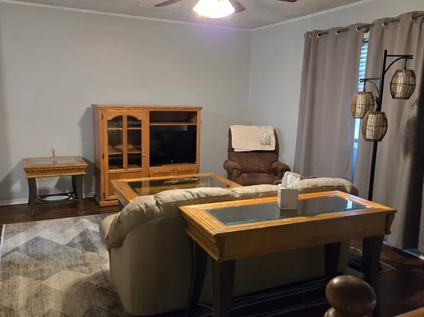 5132 Martin St, Lincoln, NE 68504