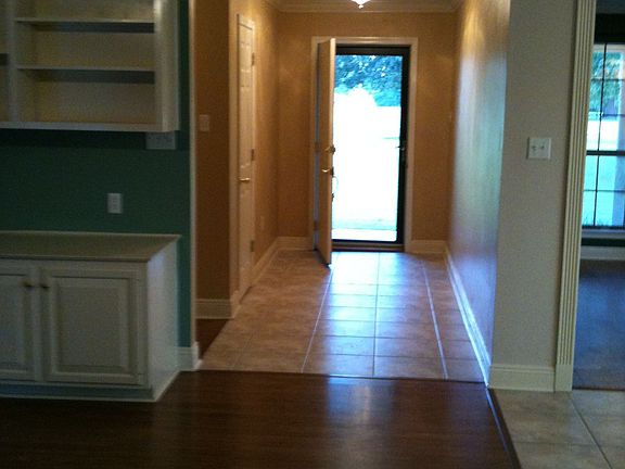 5th image of 13714 Oak Bend Dr