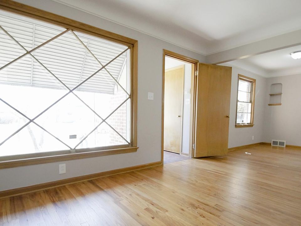 1st image of 4245 Wyncote Rd