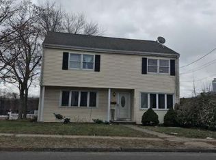 277 Mary St, Hackensack, NJ 07601