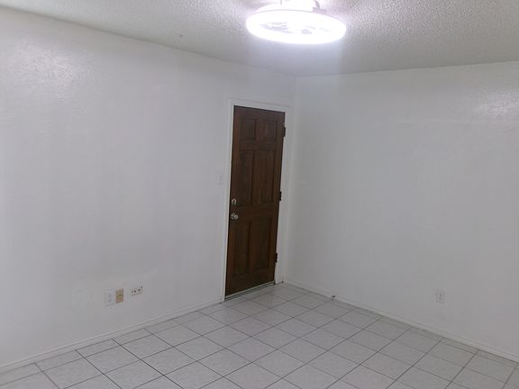 3rd image of 3454 Stanley Ave