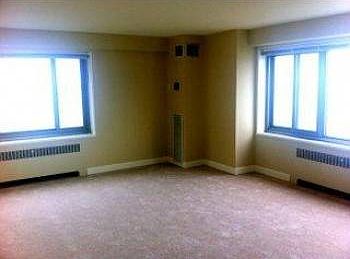 2nd image of 1360 N Lake Shore Dr APT 1401