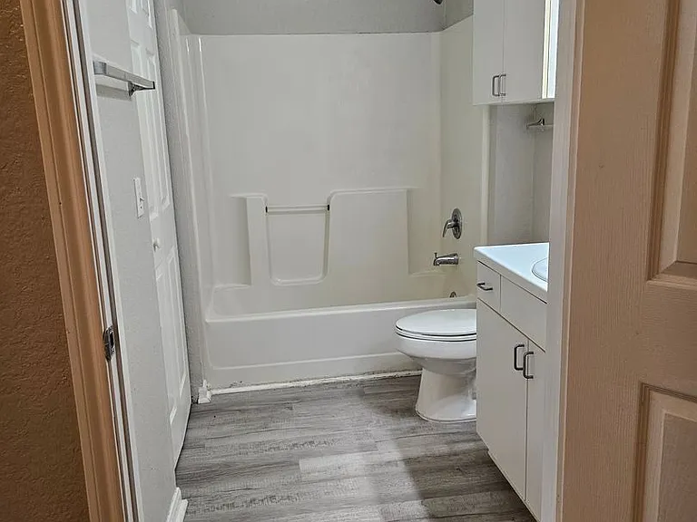 860 N Orange Ave #259 — Photo 22