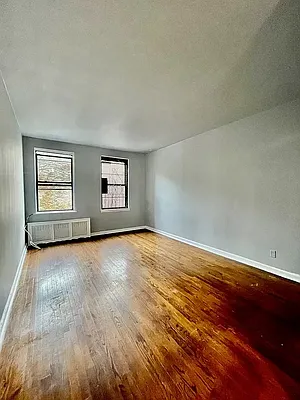 Rented by REAL New York | media 9