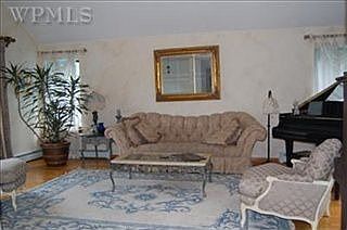 2nd image of 3 Amalfi Dr