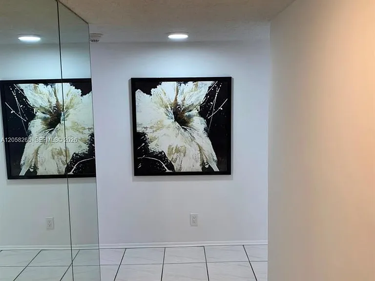 150 Ocean Lane Dr #8B — Photo 16