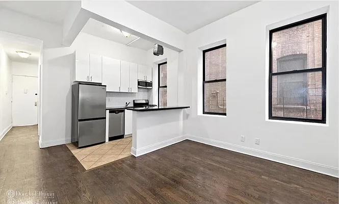 Rented by Douglas Elliman | media 8