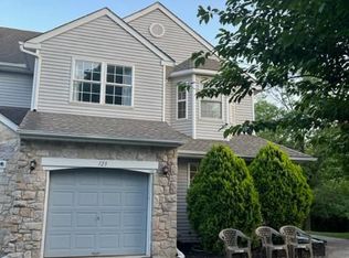 123 Polo Dr, North Wales, PA 19454