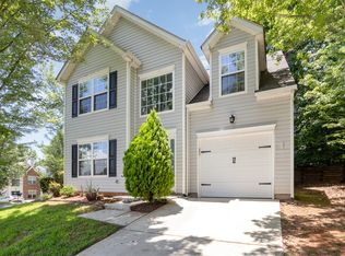 1405 Swaying Branch Ln, Lake Wylie, SC 29710