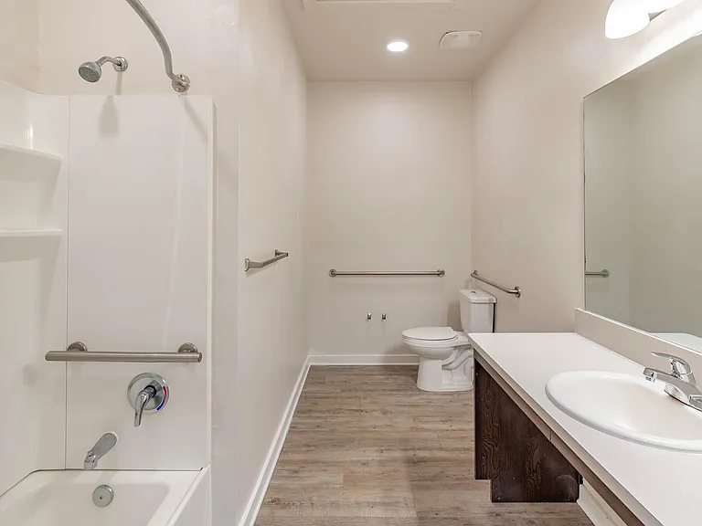 380 NE 4th Ave #17-103 — Photo 29