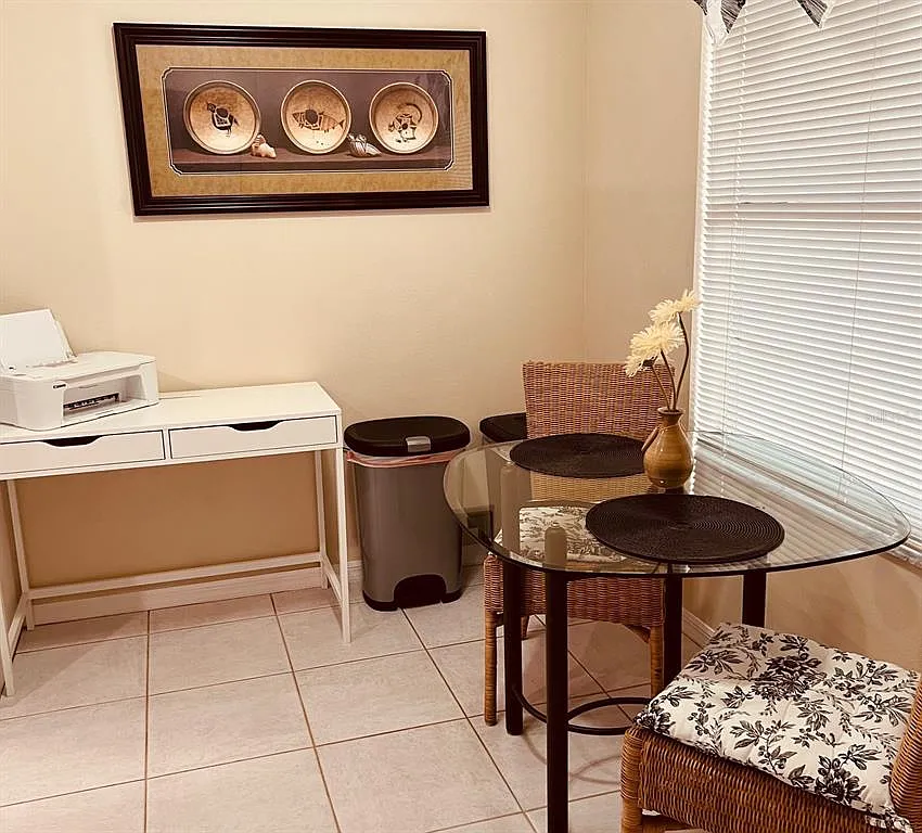2 bed, 2.0 bath, 1106 sqft, $5,000 — Photo 4