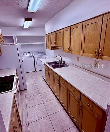 5th image of 6519 W Newberry Rd APT 912