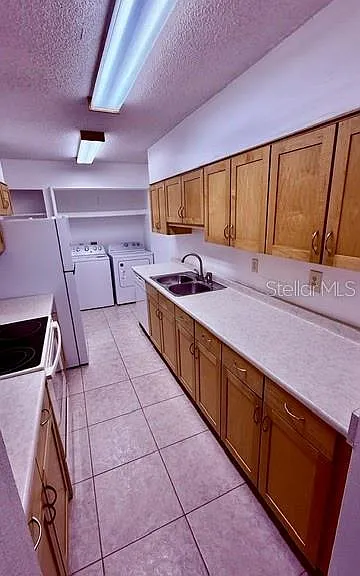 6519 W Newberry Rd #912 — Photo 4
