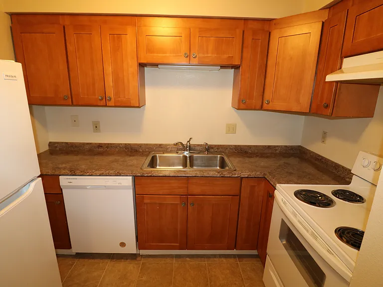 917 S Maple St #3 — Photo 8