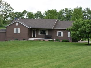 25954 Ridge Rd, East Rochester, OH 44625