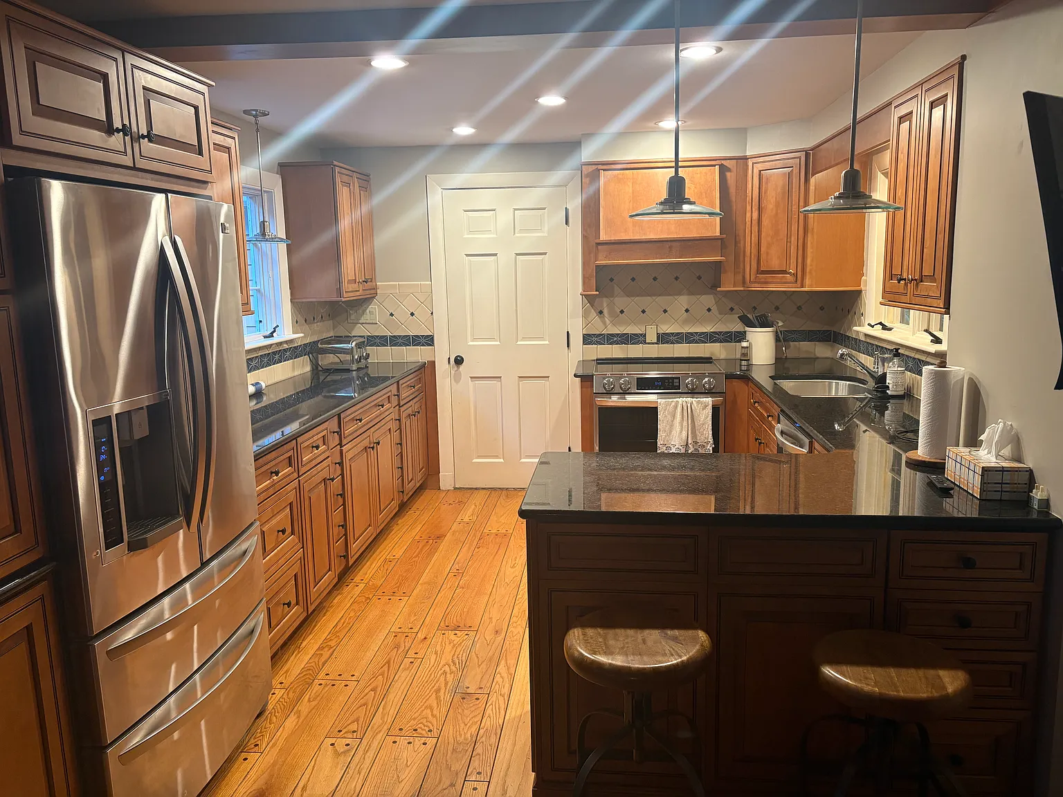 Fully Furnished! Move-In Ready: 172 Readfield Road, Manchester — Photo 3