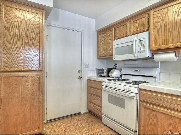 5th image of 53 Carlsbad Ln