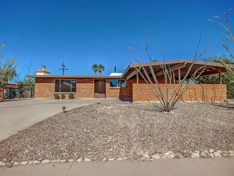 9401 E Magdalena Rd — Photo 3