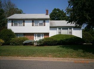 21 Jerome Pl, Wayne, NJ 07470