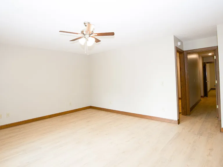 962 Water Oak Pl — Photo 42