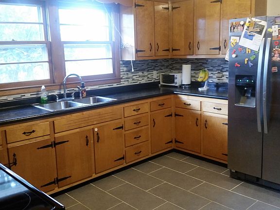 New counter, tile, sink