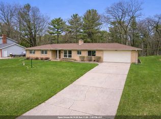 716 Mount Mary Dr, Green Bay, WI 54311