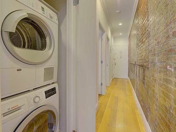 5th image of 163 Mulberry St APT 15