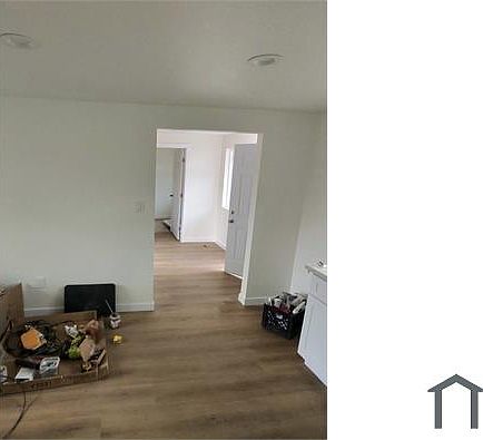 2nd image of 130 3/4 W 85th St