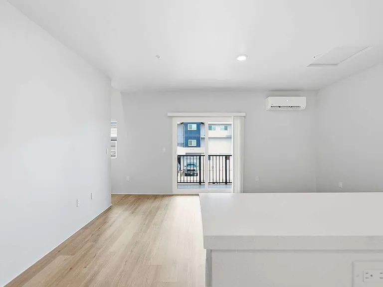 91-1171 Hoonaauao St #1403 — Photo 5