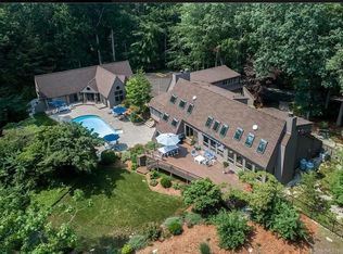 251 Summer Hill Rd, Madison, CT 06443