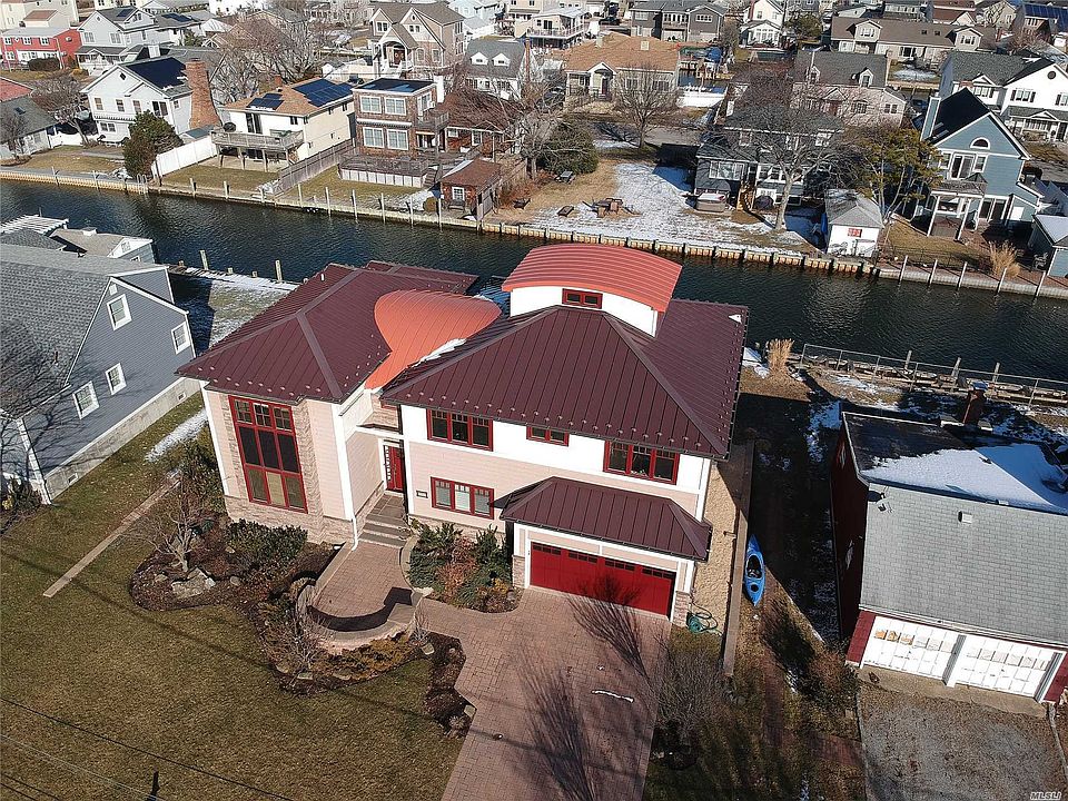 105 Lighthouse Rd, Babylon, NY 11702 Zillow