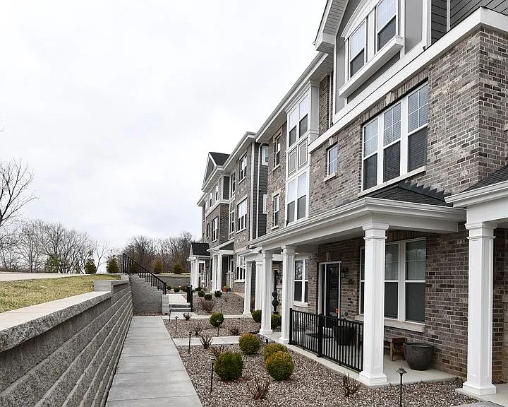 11217 Talamore Cir #5 — Photo 4