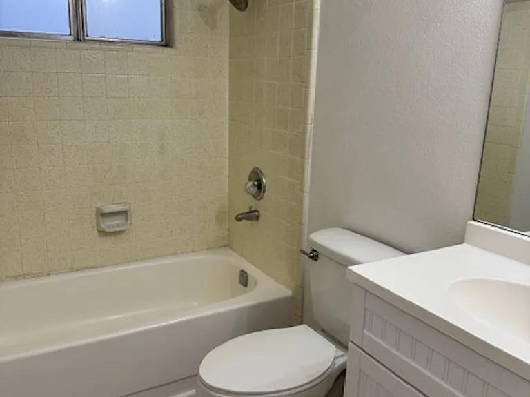 121 Edith Cir — Photo 10