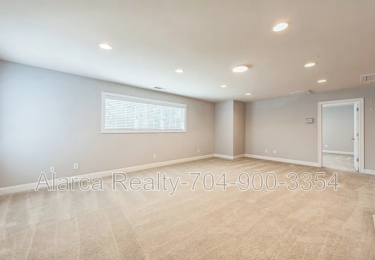 1016 Ridgehaven Rd — Photo 24