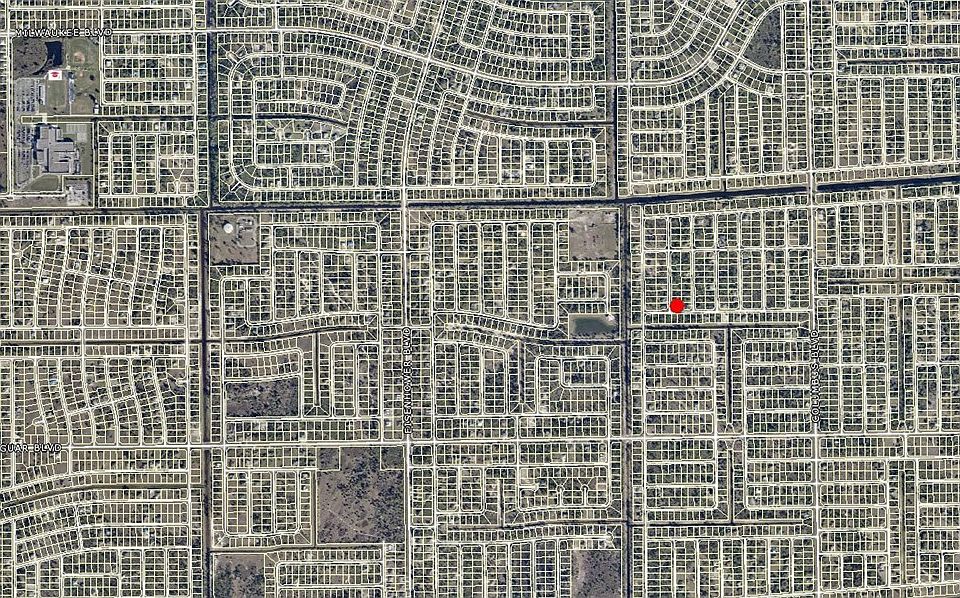 2nd image of 733 Giorgio Ave S