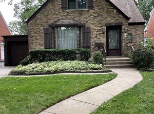 6977 N Tonty Ave, Chicago, IL