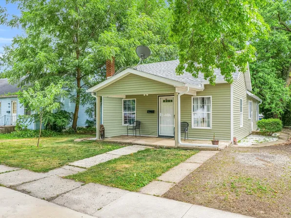 708 E Sangamon Ave, Rantoul, IL 61866