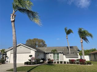 2823 Windridge Dr, Holiday, FL 34691