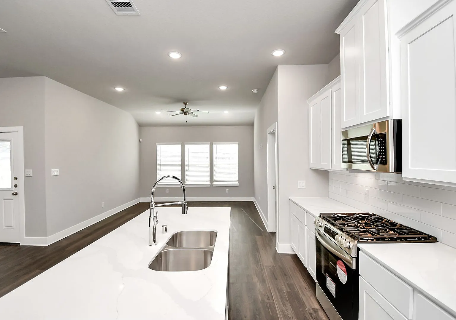The Sage Spacious Design, Exceptional Lifestyle — Photo 2