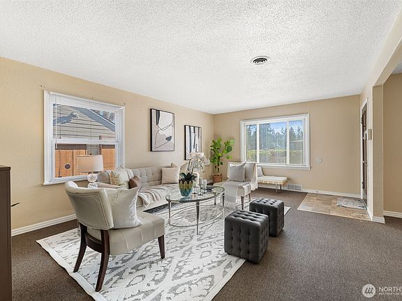 4th image of 8725 121st Street SW