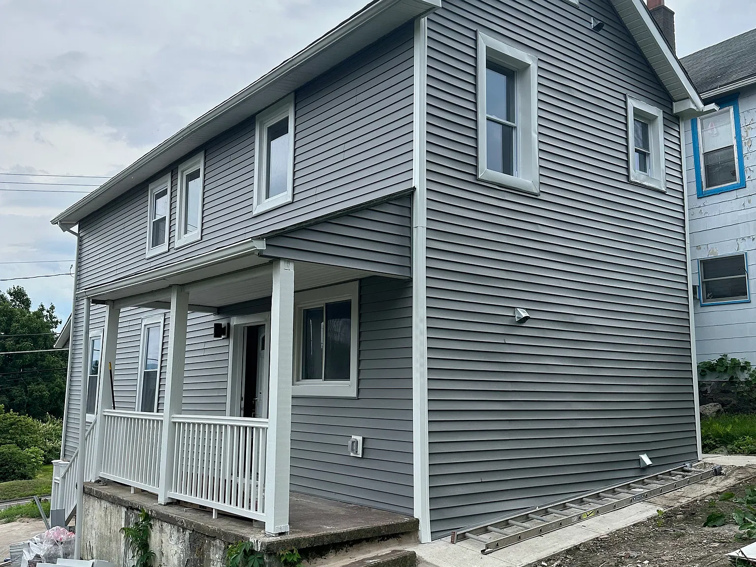 535 W State St — Photo 2