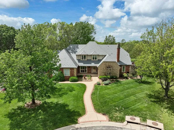 2565 N Greenleaf Ct, Wichita, KS 67226