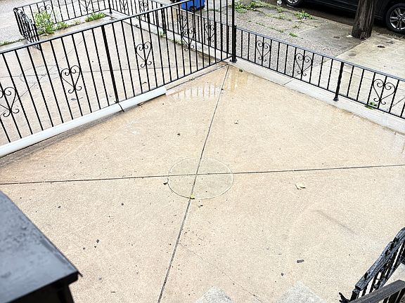 Front deck