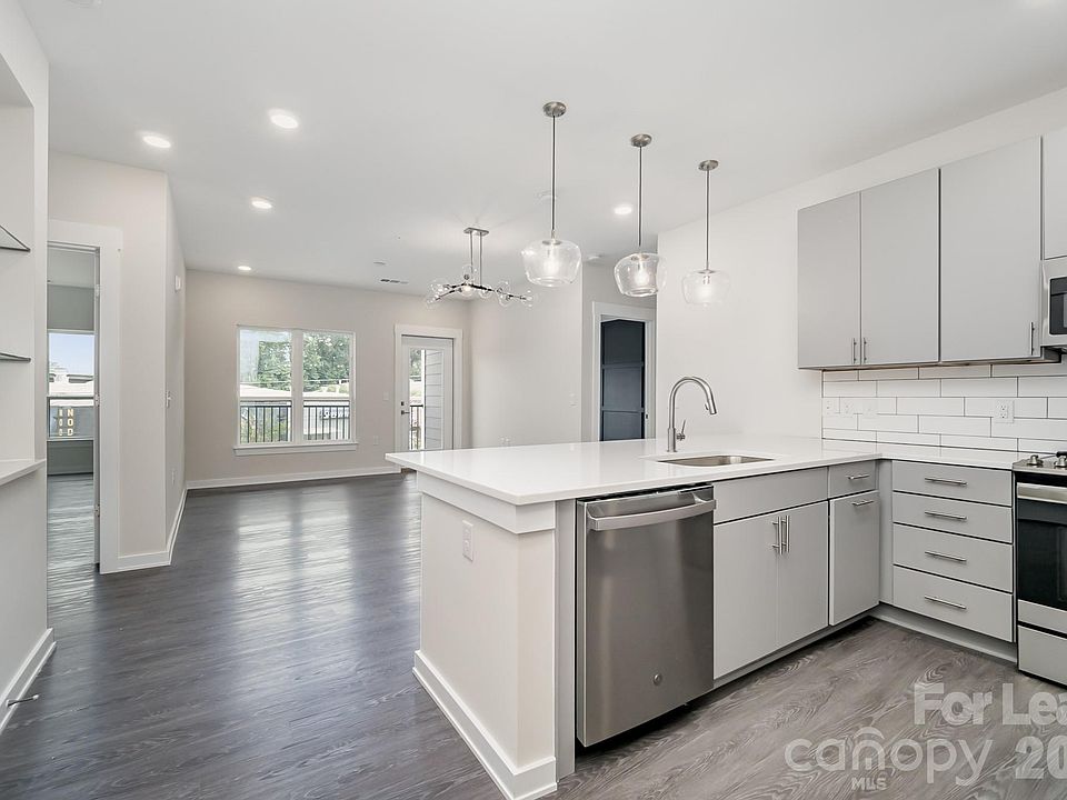 1st image of 3630 Davidson St #2209