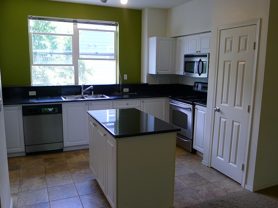 1st image of 3116 164th St SW APT 1310