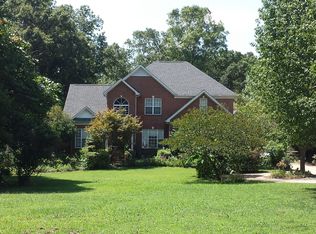 9827 Potter Rd, Matthews, NC 28104