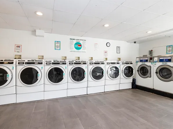 500 Central Avenue image 42 of 50