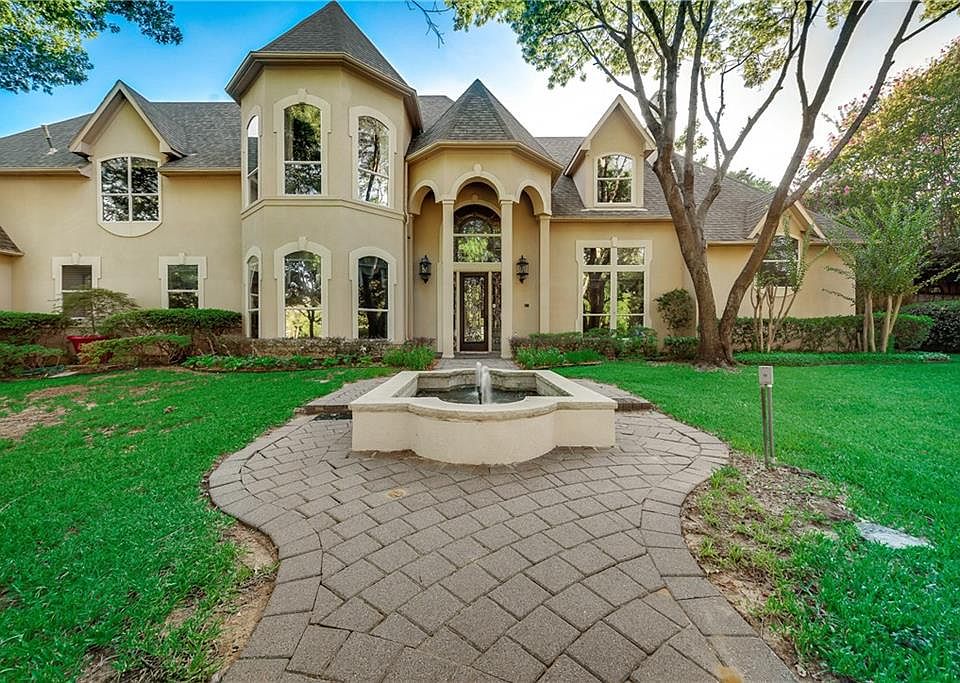 1st image of 2825 Creek View Dr