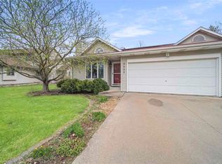 2022 Little Creek Ln, Iowa City, IA 52246